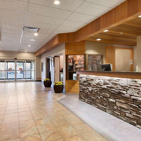 Border Inn & Suites Lloydminster Exterior foto